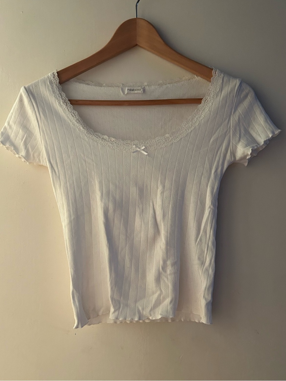 White Lace-Trim Short Sleeve Scoop Neck Tee